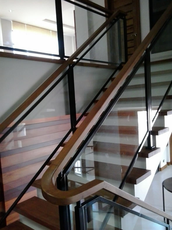 Stair Clear Tempered Glass with Wrought Iron Frame