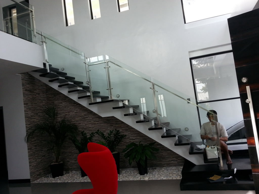 Glass Stair Railing in Stainless Frame Hairline