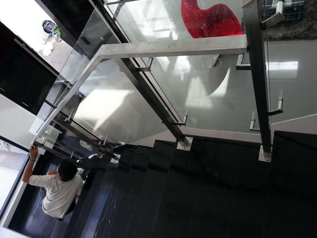 Glass Stair Railing in Stainless Frame Hairline